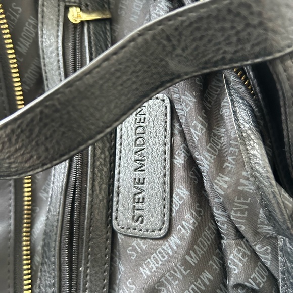 Large Steve Madden Bag - Picture 8 of 8